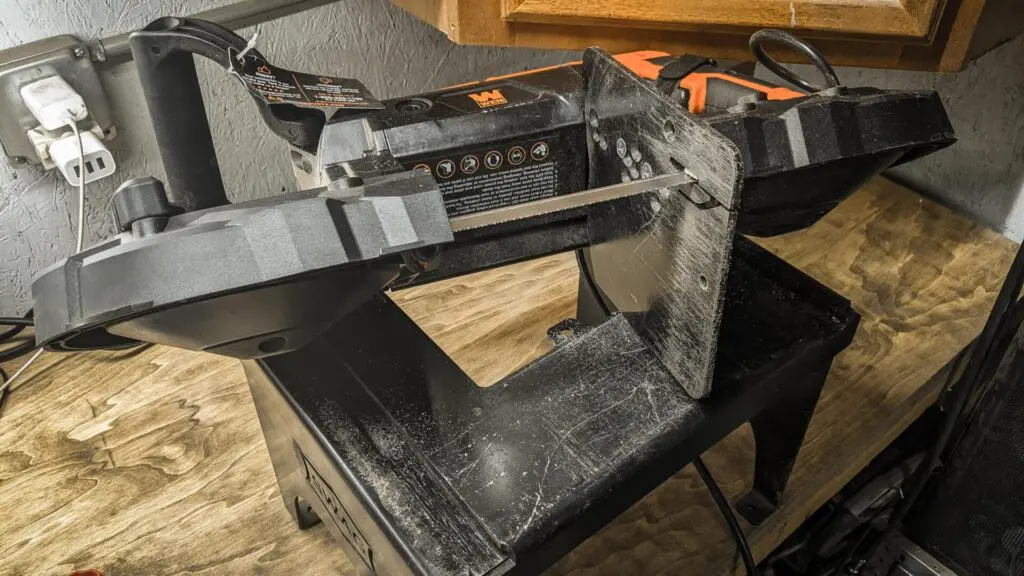 Portable Band Saw Table Mount